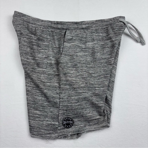 US VINTAGE BY EXIST ~ NWT Men’s Size 2XL Gray Distressed Lightweight Shorts - Picture 14 of 14
